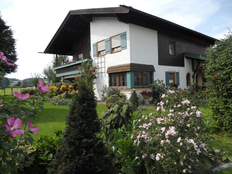 Ferienwohnung Edmeier Bernau am Chiemsee Exterior photo